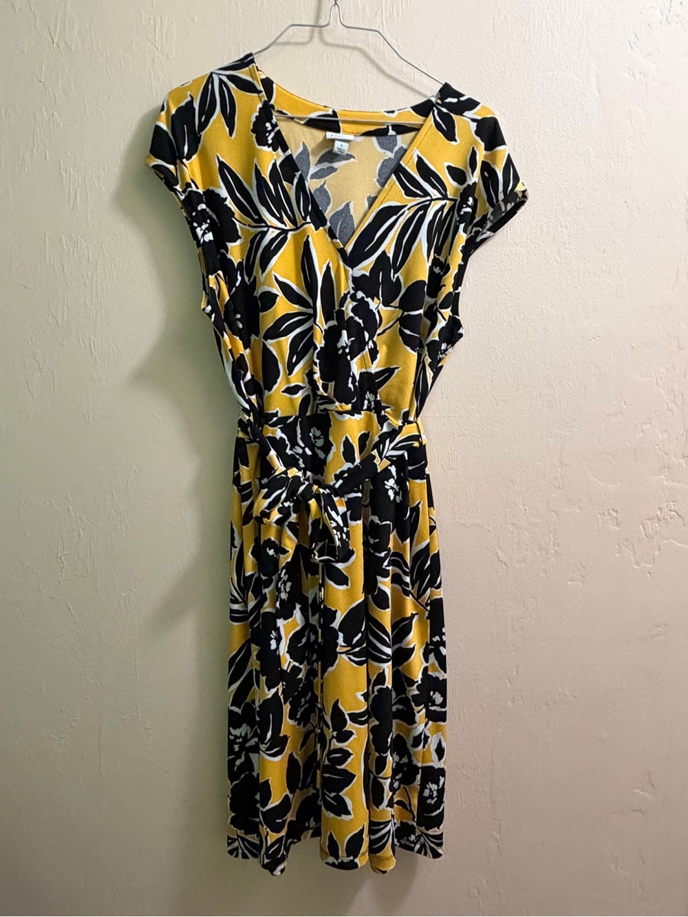 a new day Yellow and Black Floral V-Neck Tie-Waist Dress